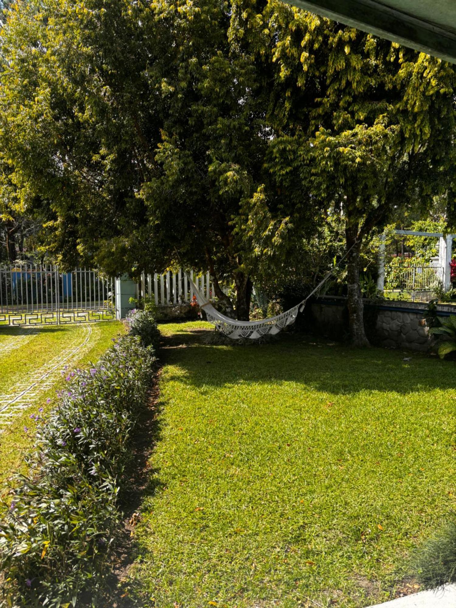 La Maison D' Ivonne Anton Exterior photo